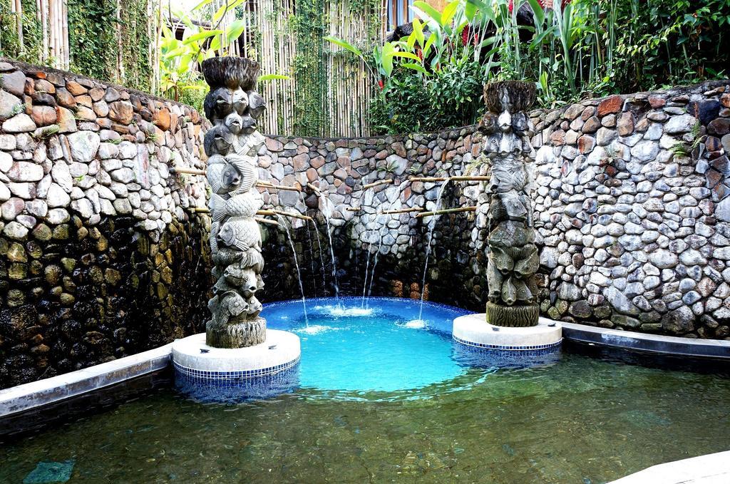 Kampung Sumber Alam Garut Hotel Luaran gambar
