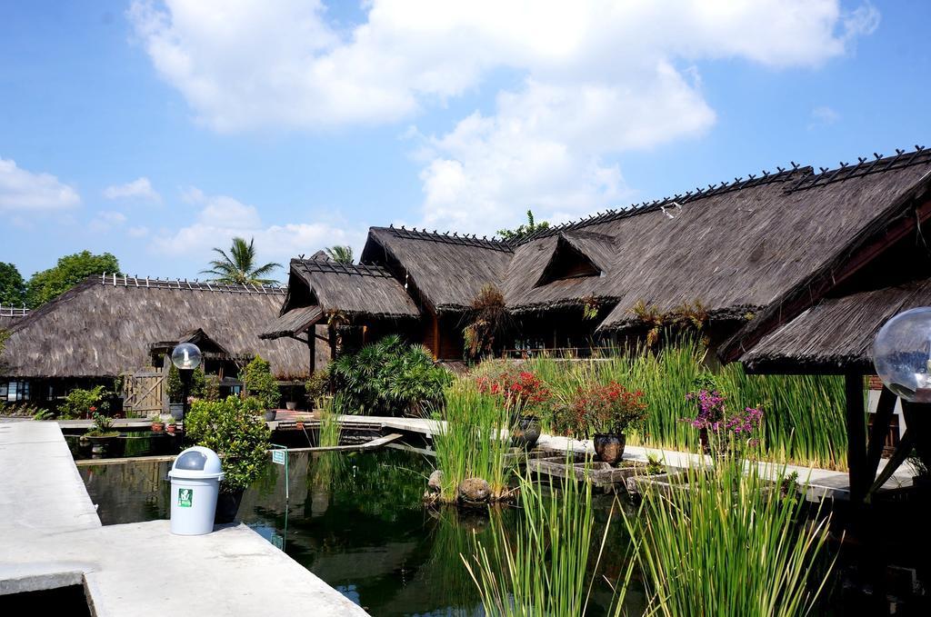 Kampung Sumber Alam Garut Hotel Luaran gambar